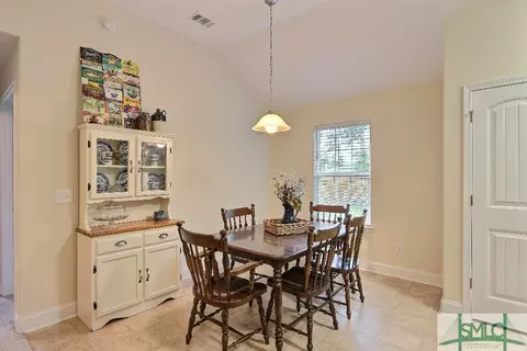138 Knotty Pine Cir, Springfield, GA 31329 photo 11