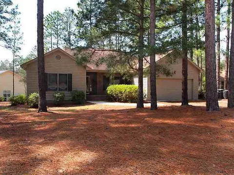 420 Sugar Pine Dr, Pinehurst, NC 28374 photo 1