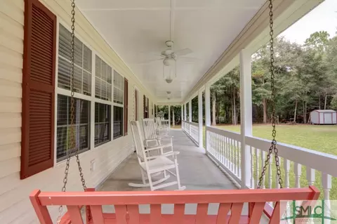 102 Holly Cir, Guyton, GA 31312 photo 3