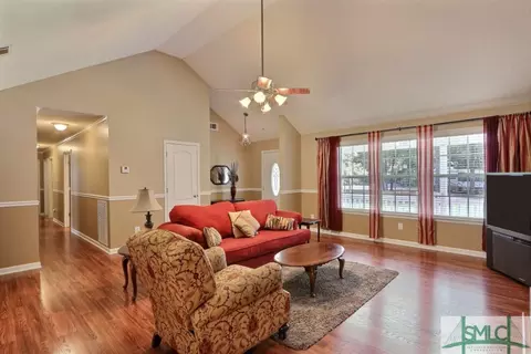 102 Holly Cir, Guyton, GA 31312 photo 4