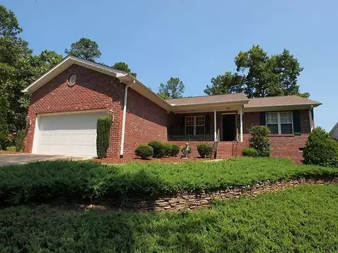 1165 NW Longleaf Dr, Pinehurst, NC 28374 photo 1