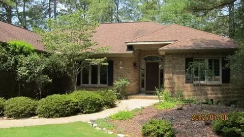 1 St Andrews Pl, Pinehurst, NC 28374 photo 1