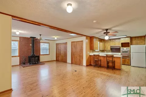 401 Pine St, Guyton, GA 31312 photo 8