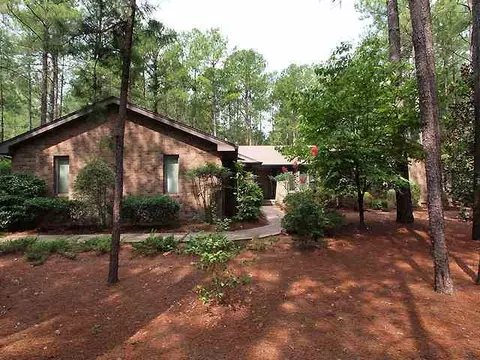 40 Pinyon Cir, Pinehurst, NC 28374 photo 1