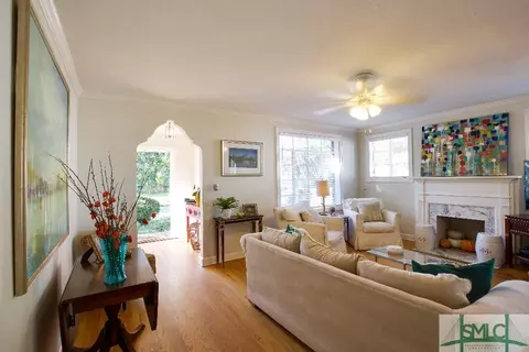 340 E 55th St, Savannah, GA 31405 photo 2