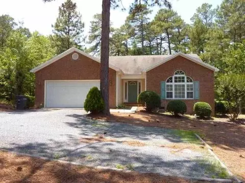 8 Juniper Ln, Pinehurst, NC 28374 photo 1