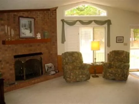 118 E Shenandoah Rd, West End, NC 27376 photo 2