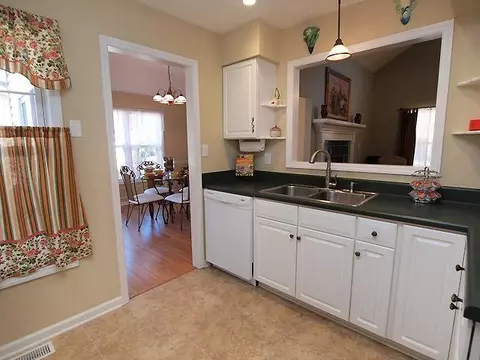1430 E Longleaf Dr, Pinehurst, NC 28374 photo 6