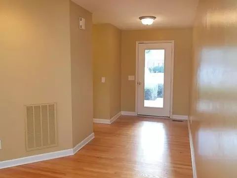 235 S Diamondhead Dr, Pinehurst, NC 28374 photo 2