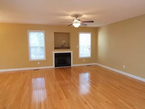 235 S Diamondhead Dr, Pinehurst, NC 28374 photo 4