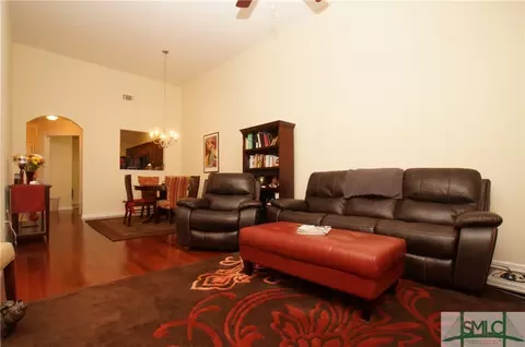 21 Rivermoor Ct, Savannah, GA 31407 photo 2
