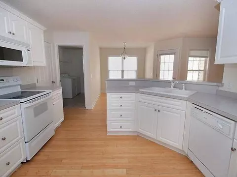 75 Sandhills Cir, Pinehurst, NC 28374 photo 4