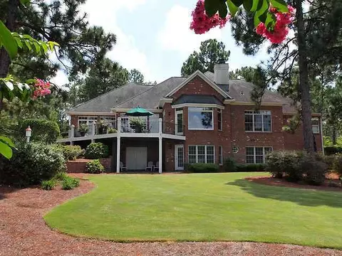 108 Sakonnet Trl, Pinehurst, NC 28374 photo 2
