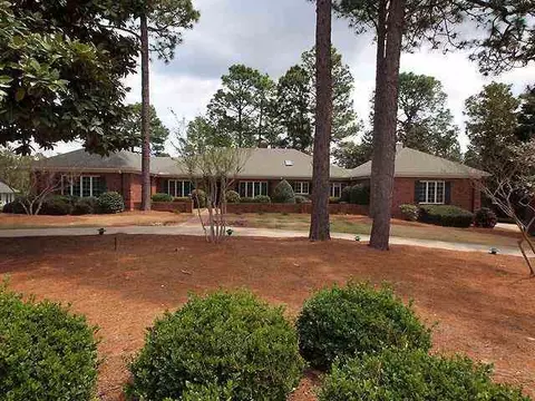 35 Deerwood Ct, Pinehurst, NC 28374 photo 1