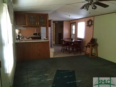 205 Quarters St, Springfield, GA 31329 photo 2