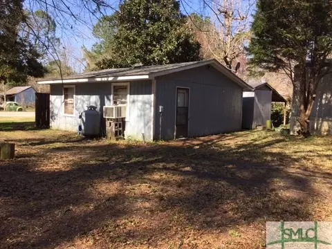 205 Quarters St, Springfield, GA 31329 photo 4