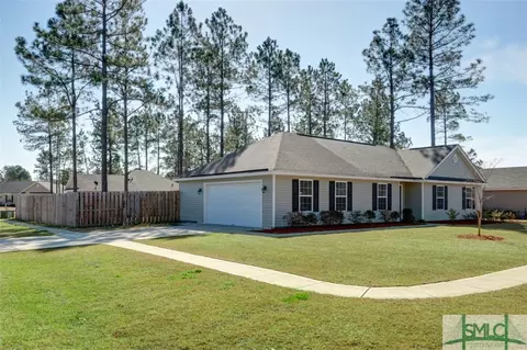 102 Long Pine Dr, Springfield, GA 31329 photo 2