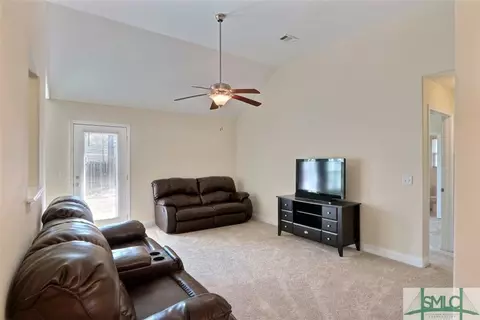 102 Long Pine Dr, Springfield, GA 31329 photo 4
