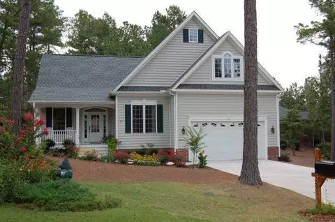 22 Cedar Ln, Pinehurst, NC 28374 photo 1