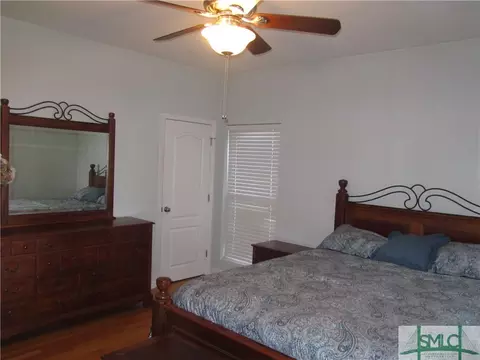 685 E 1st St, Midway, GA 31320 photo 4