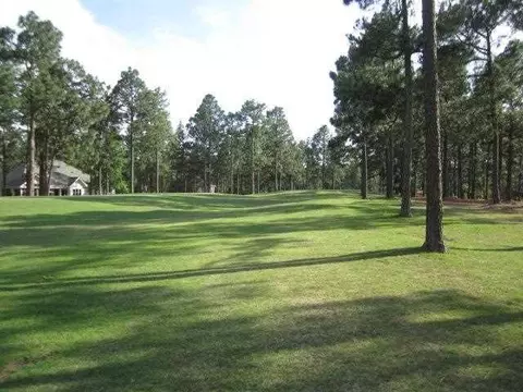16 Glasgow Dr, Pinehurst, NC 28374 photo 4