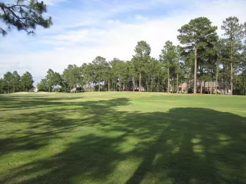 16 Glasgow Dr, Pinehurst, NC 28374 photo 6