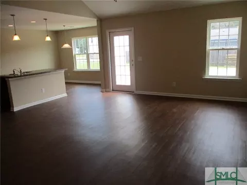 103 Thoroughbred Dr, Guyton, GA 31312 photo 4