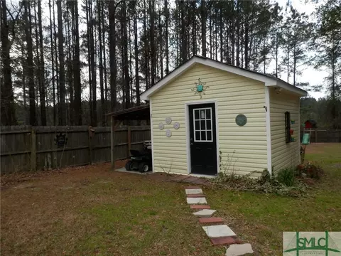 469 Shadowbrook Cir, Springfield, GA 31329 photo 5