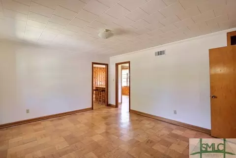 205 W Third St, Springfield, GA 31329 photo 4