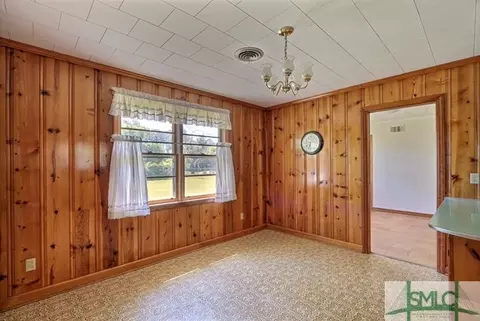 205 W Third St, Springfield, GA 31329 photo 6