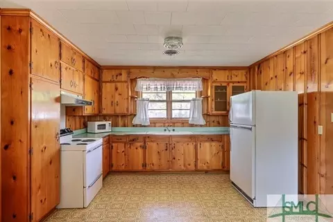 205 W Third St, Springfield, GA 31329 photo 10