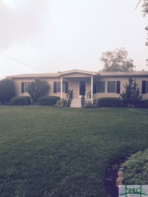 269 Circle Dr, Midway, GA 31320 photo 1