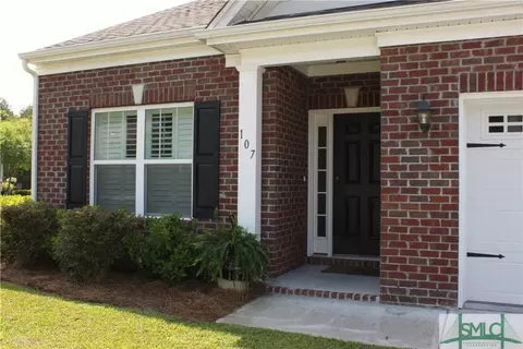 107 Regency Cir, Pooler, GA 31322 photo 2