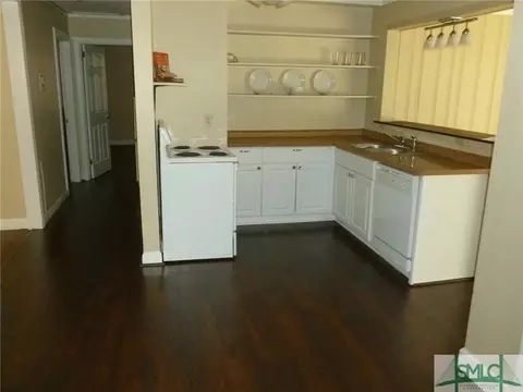 2233 E 41st St, Savannah, GA 31404 photo 3