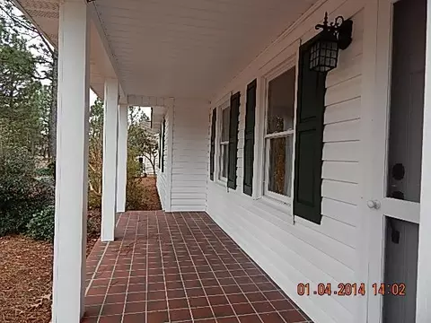272 Firetree Ln, West End, NC 27376 photo 3