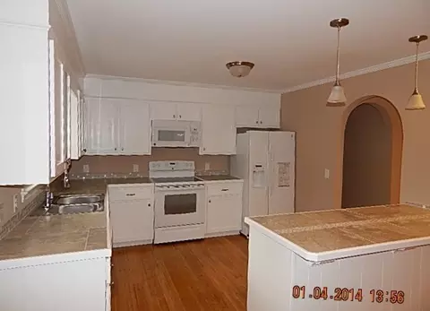 272 Firetree Ln, West End, NC 27376 photo 6