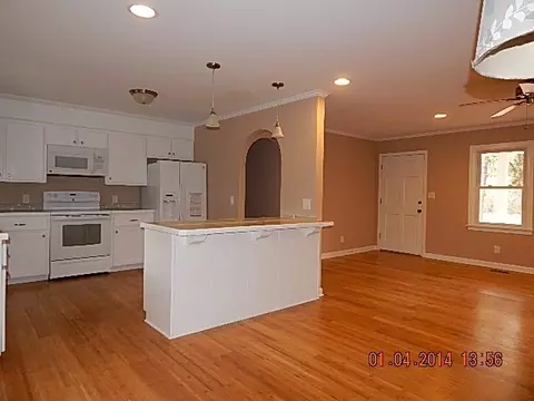272 Firetree Ln, West End, NC 27376 photo 9