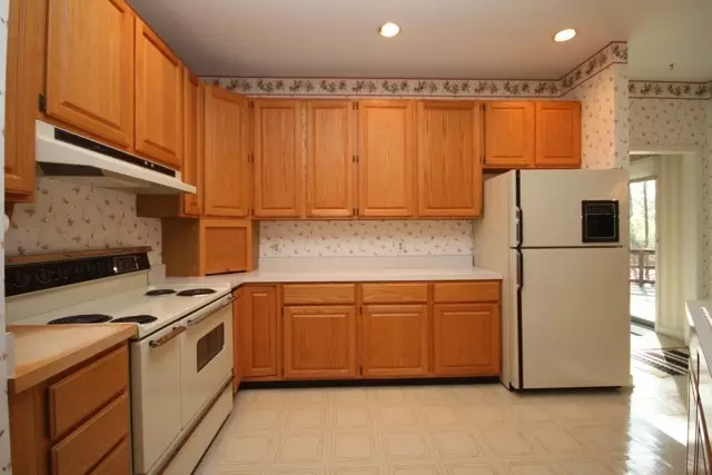  18 S Shamrock Dr, Foxfire, NC 27281 photo 8