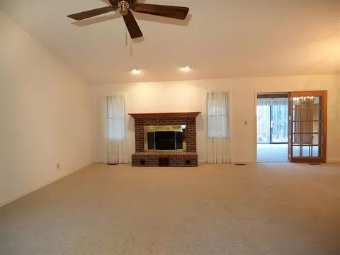 182 W Devonshire Ave, West End, NC 27376 photo 9