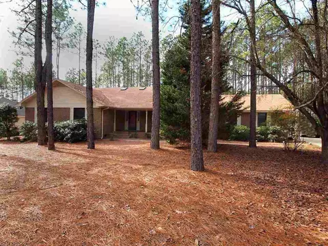 182 W Devonshire Ave, West End, NC 27376 photo 1