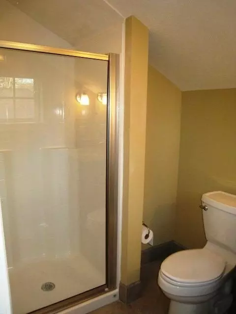 155 Devon Cr, Aberdeen, NC 28315 photo 15