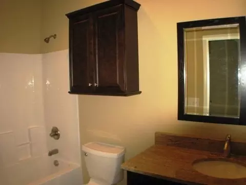 155 Devon Cr, Aberdeen, NC 28315 photo 12