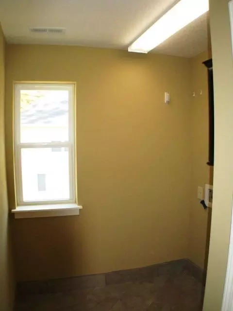 155 Devon Cr, Aberdeen, NC 28315 photo 18