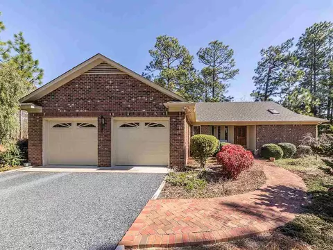 4 Revere Ct, Pinehurst, NC 28374 photo 1