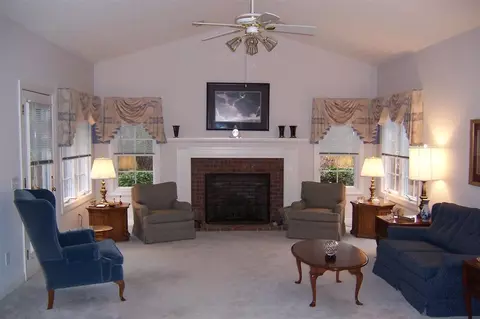 3 Travis Ln, Pinehurst, NC 28374 photo 4