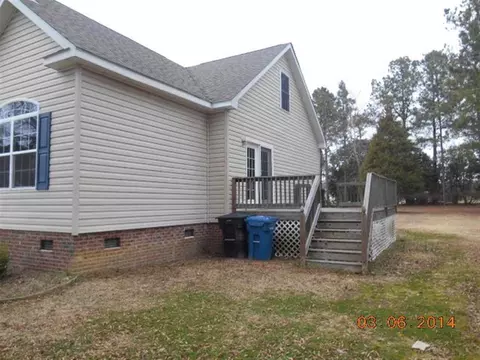704 Lucas St, Erwin, NC 28339 photo 8