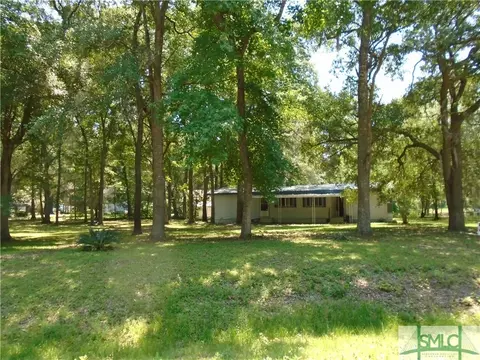 252 Pine Ave, Midway, GA 31320 photo 15