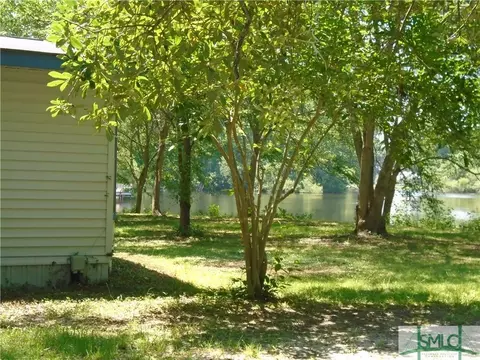 252 Pine Ave, Midway, GA 31320 photo 5