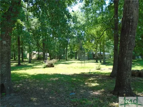 252 Pine Ave, Midway, GA 31320 photo 10