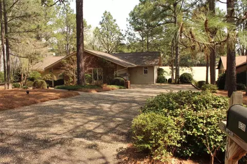 40 Firestone Ln, Pinehurst, NC 28374 photo 2